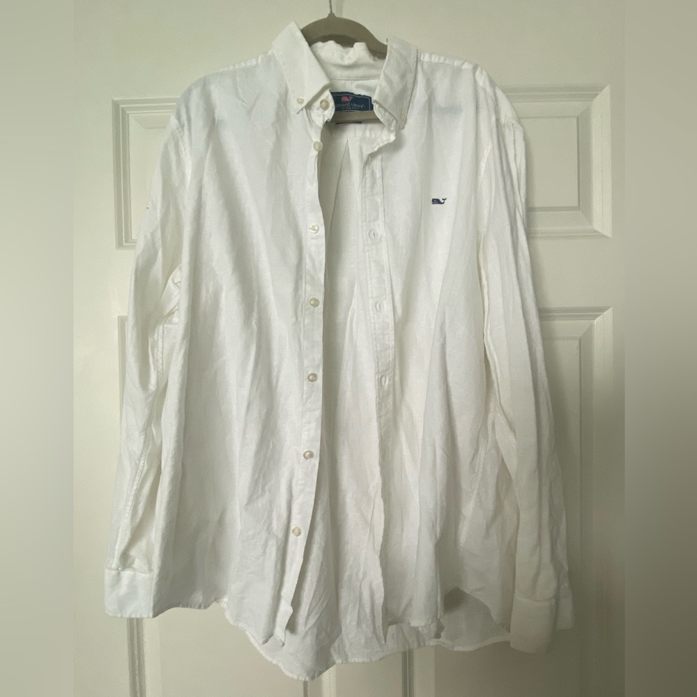Vineyard Vines Linen Button up